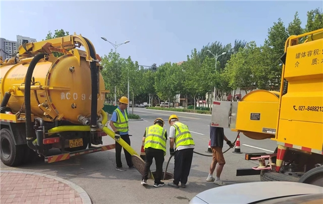 天博战暴雨 抗高温 北控水务全力守护城市“生命之源”(图2)